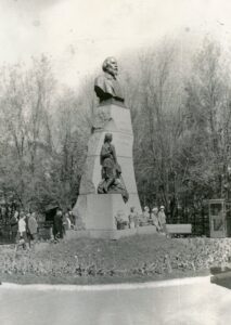 Ульяновск, Памятник И.Н. Ульянову
