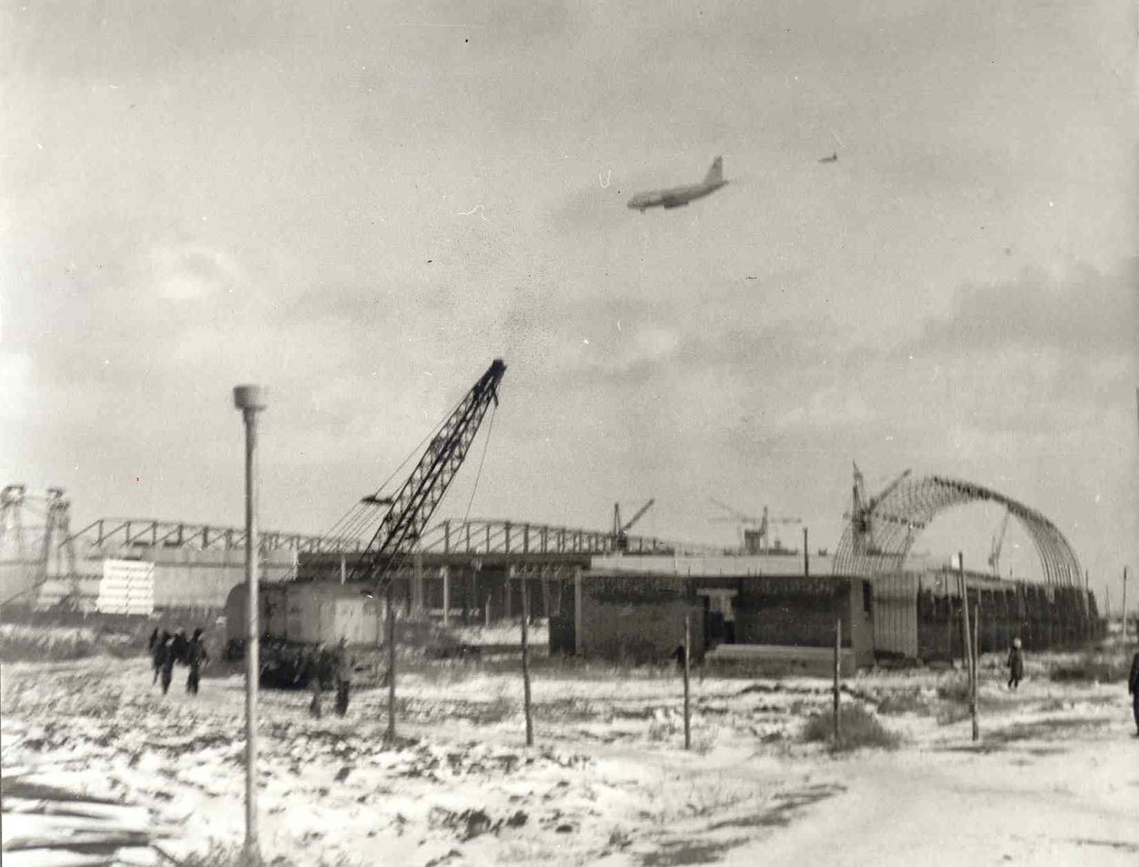 Ульяновск, Самолет над Авиастаром