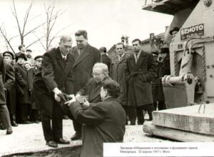 Ульяновск, Строительство ленинского мемориала