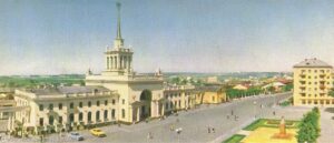 Ульяновск, старый вокзал люди