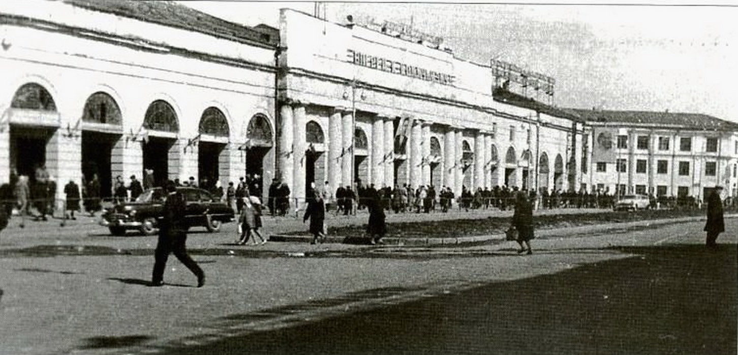 Ульяновск, столбы ближе 60е