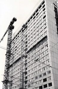 Ульяновск, Строительство гостиницы «Венец»
