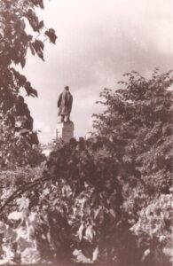 Ульяновск, Памятник Ленину на Соборной площади