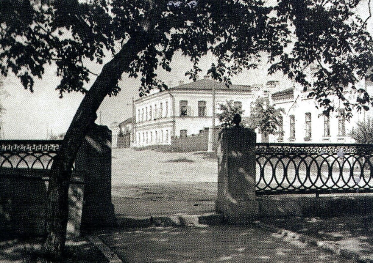 Ульяновск, Школа глухонемых на Гимова, 5 (снесено)
