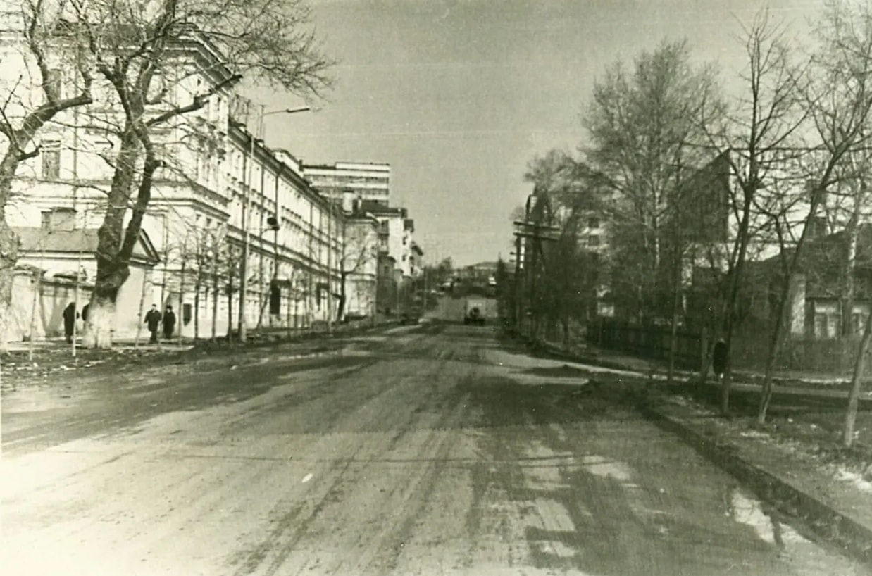 Ульяновск, Вверх по улице Кузнецова